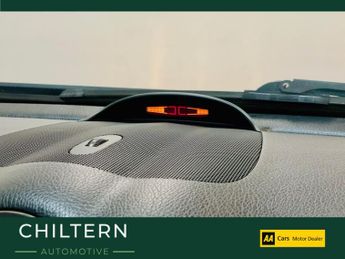 MERCEDES-BENZ CLK 2.1 CLK220 CDI Avantgarde