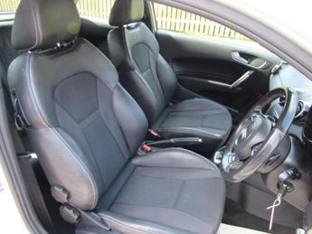 AUDI A1 1.4 TFSI S line S Tronic Euro 6 (s/s) 3dr