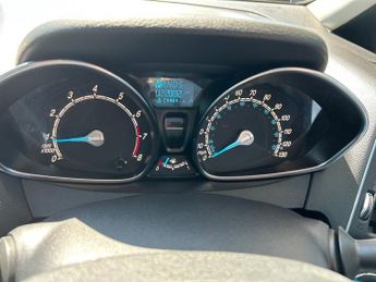 FORD B-MAX 1.6 Titanium