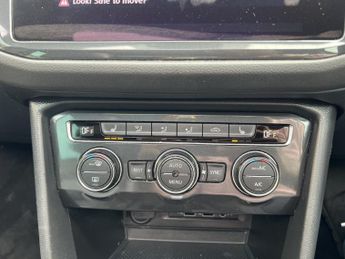 VOLKSWAGEN TIGUAN 1.5 TSI EVO R-Line Tech