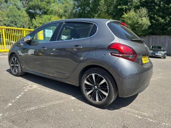 PEUGEOT 208 1.2 PureTech Tech Edition EAT Euro 6 (s/s) 5dr
