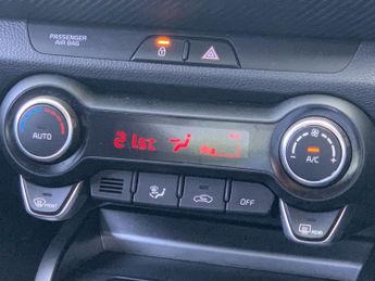 KIA STONIC 1.0 T-GDi GT-Line