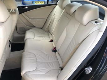 VOLKSWAGEN PASSAT 2.0 TDI Highline Plus