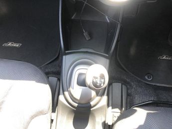 HONDA JAZZ 1.4 i-VTEC EX