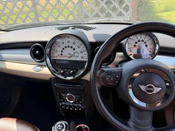 MINI CLUBMAN 1.6 Cooper Euro 5 5dr