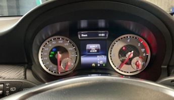 MERCEDES-BENZ A CLASS 2.1 A220 CDI AMG Night Edition