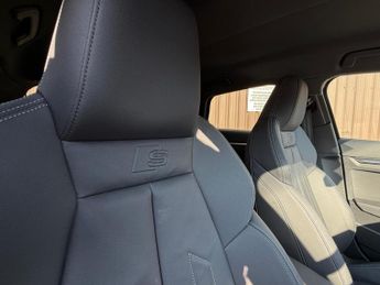 AUDI A3 1.4 TFSIe 45 S line Competition