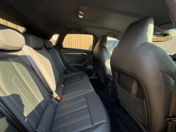 AUDI A3 1.4 TFSIe 45 S line Competition
