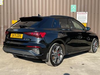 AUDI A3 1.4 TFSIe 45 S line Competition