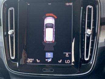 VOLVO XC40 1.5 Inscription Pro T3 (163 hp) Auto