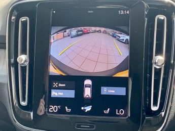 VOLVO XC40 1.5 Inscription Pro T3 (163 hp) Auto