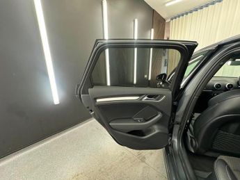 AUDI A3 2.0 TDI S line Sportback S Tronic Auto 6Spd Euro 6 (s/s) 5dr