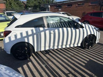 VAUXHALL CORSA 1.2 i Limited Edition