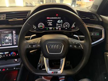 AUDI RS Q3 2.5 TFSI Audi Sport Edition