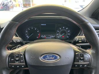 FORD FOCUS 1.0 T EcoBoost ST-Line
