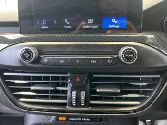 FORD FOCUS 1.0 T EcoBoost ST-Line