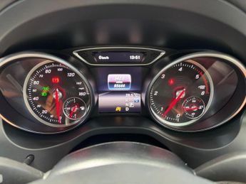 MERCEDES-BENZ CLA 2.1 CLA220d AMG Line Coupe 7G-DCT Euro 6 (s/s) 4dr