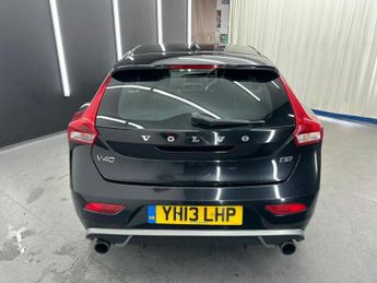 VOLVO V40 1.6 D2 R-Design Euro 5 (s/s) 5dr