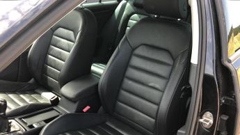 VOLKSWAGEN GOLF 2.0 TDI BlueMotion Tech GT