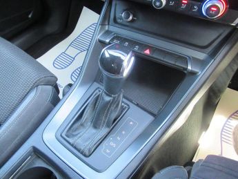 AUDI Q3 2.0 TDI 35 S line S Tronic Euro 6 (s/s) 5dr