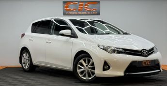 Toyota Auris 1.4 D-4D Sport