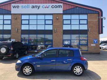 RENAULT MEGANE 1.6 VVT Dynamique