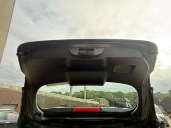 FORD FIESTA 1.4 Zetec