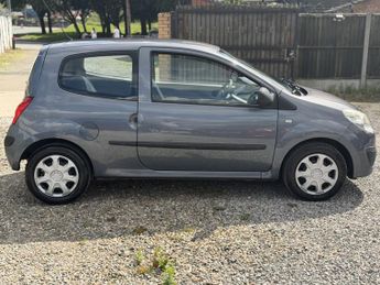 RENAULT TWINGO 1.2 Freeway