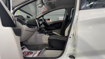 RENAULT ZOE Dynamique Nav Electric Automatic White 5dr 1 KEEPER+LOW MILES+SN