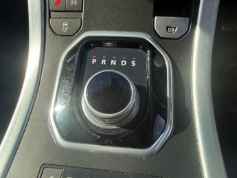 LAND ROVER RANGE ROVER EVOQUE 2.2 SD4 Pure Tech Auto 4WD Euro 5 (s/s) 5dr