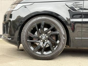 LAND ROVER RANGE ROVER SPORT 3.0 SD V6 HSE