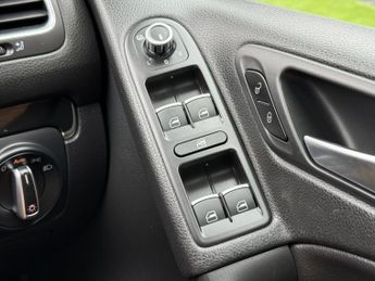 VOLKSWAGEN GOLF 2.0 TDI GTD