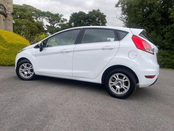 FORD FIESTA 1.5 TDCi ECOnetic Zetec Euro 6 (s/s) 5dr