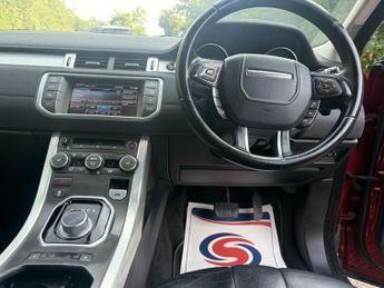 LAND ROVER RANGE ROVER EVOQUE 2.2 SD4 Pure