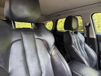 LAND ROVER RANGE ROVER EVOQUE 2.2 SD4 Pure