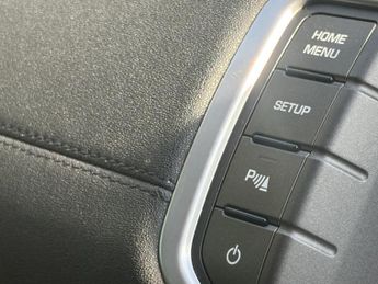 LAND ROVER RANGE ROVER EVOQUE 2.2 SD4 Pure
