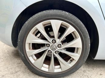 VAUXHALL ASTRA 1.0i Turbo ecoFLEX Design Euro 6 (s/s) 5dr