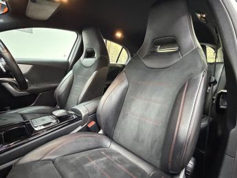MERCEDES-BENZ A CLASS 1.5 A180d AMG Line