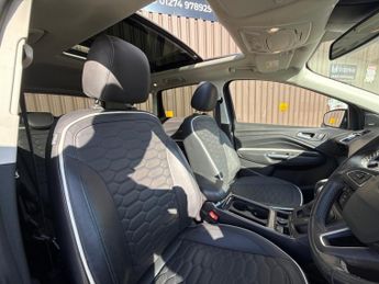 FORD KUGA 2.0 TDCi Vignale