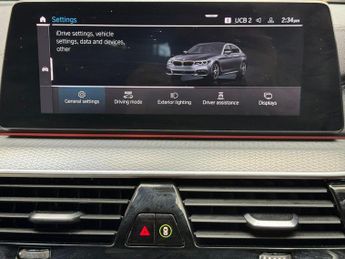 BMW 5 SERIES 2.0 520d M Sport Auto Euro 6 (s/s) 4dr