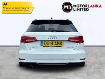 AUDI A3 1.6 TDI 30 Black Edition