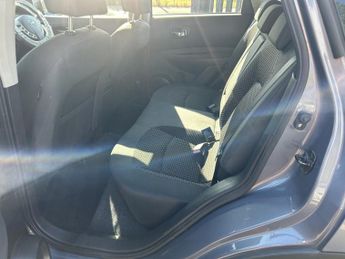 NISSAN QASHQAI 1.5 dCi Tekna