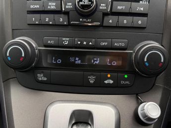HONDA CR-V 2.2 i-DTEC SE Plus Auto 4WD Euro 5 5dr