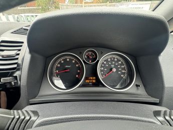 VAUXHALL ZAFIRA 1.6 16V Exclusiv