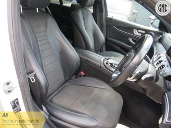 MERCEDES-BENZ E CLASS 2.0 E220d AMG Line Night Edition, Full Dealer History