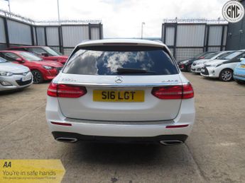 MERCEDES-BENZ E CLASS 2.0 E220d AMG Line Night Edition, Full Dealer History