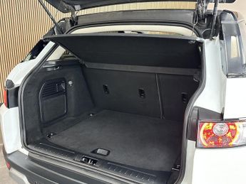 LAND ROVER RANGE ROVER EVOQUE 2.2 SD4 Pure