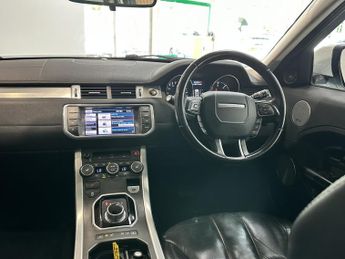 LAND ROVER RANGE ROVER EVOQUE 2.2 SD4 Pure