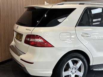 MERCEDES-BENZ M CLASS 3.0 ML350 V6 BlueTEC Sport