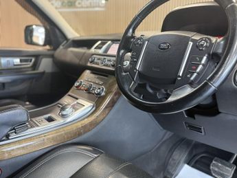 LAND ROVER RANGE ROVER SPORT 3.0 SD V6 HSE